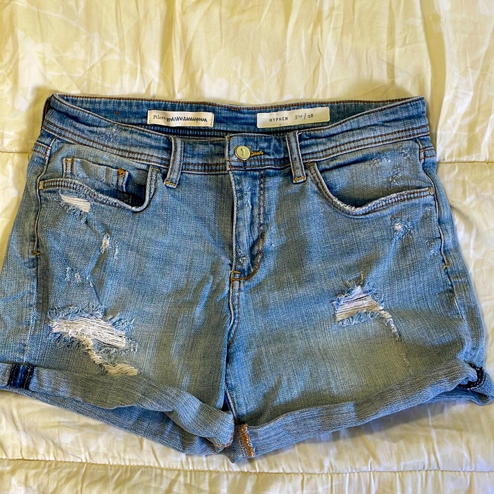 Pilcro and the Letterpress Hyphen shorts